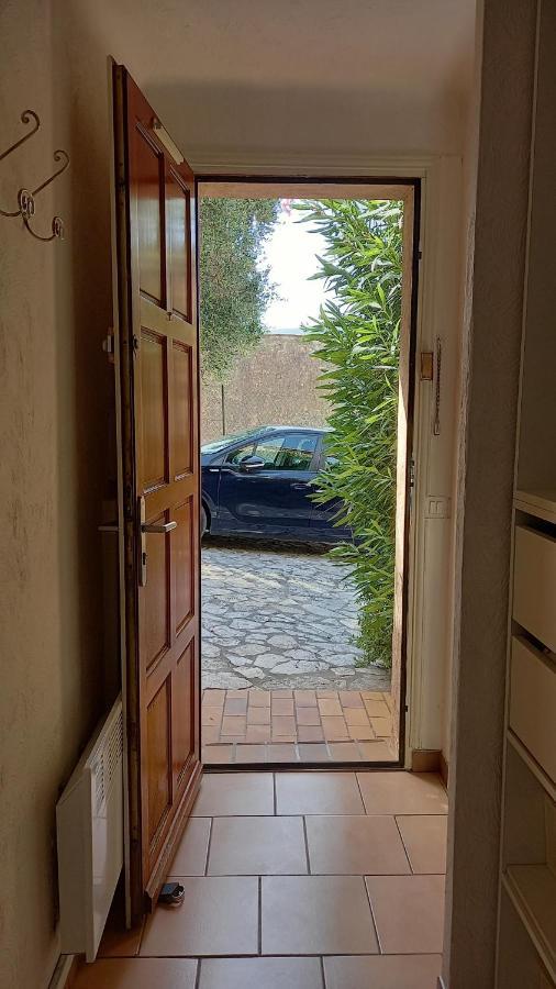 Studio-Jardinet-Parking Apartamento Grasse Exterior foto